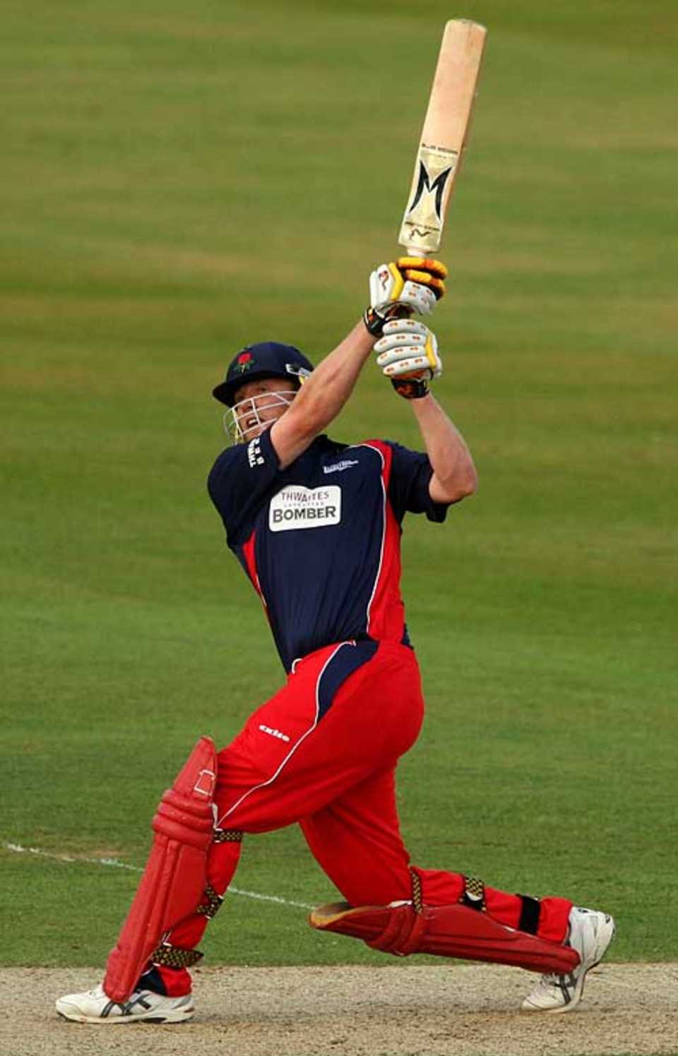 Andrew Flintoff hit 53 as Lancashire fell short in their chase, Middlesex v Lancashire, Twenty20 Cup quarter-final, The Oval, July 8, 2008