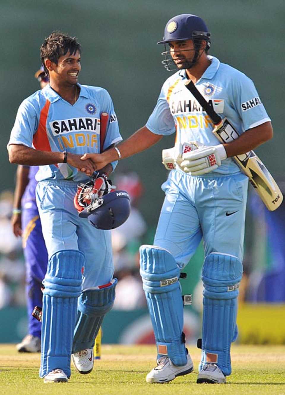 S Badrinath and Zaheer Khan see India through, Sri Lanka v India, 2nd ODI, Dambulla, August 20, 2008