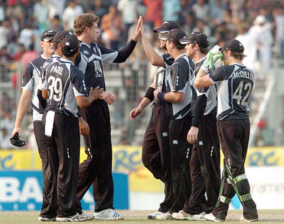The New Zealand team celebrates its victory, Bangladesh v New Zealand, 2nd ODI, Mirpur, October 11, 2008