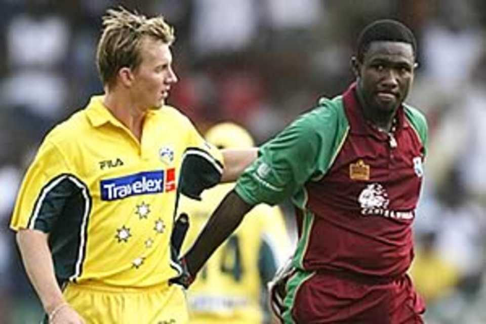 Hinds is congratulated by Lee, West Indies v Australia, 6th ODI, 2002/03