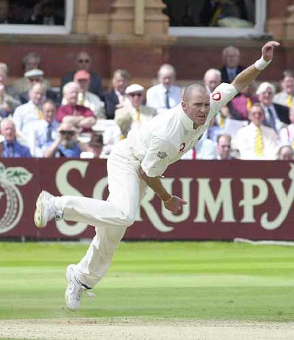 Craig White bowling in the Lord's Ashes Test 2001