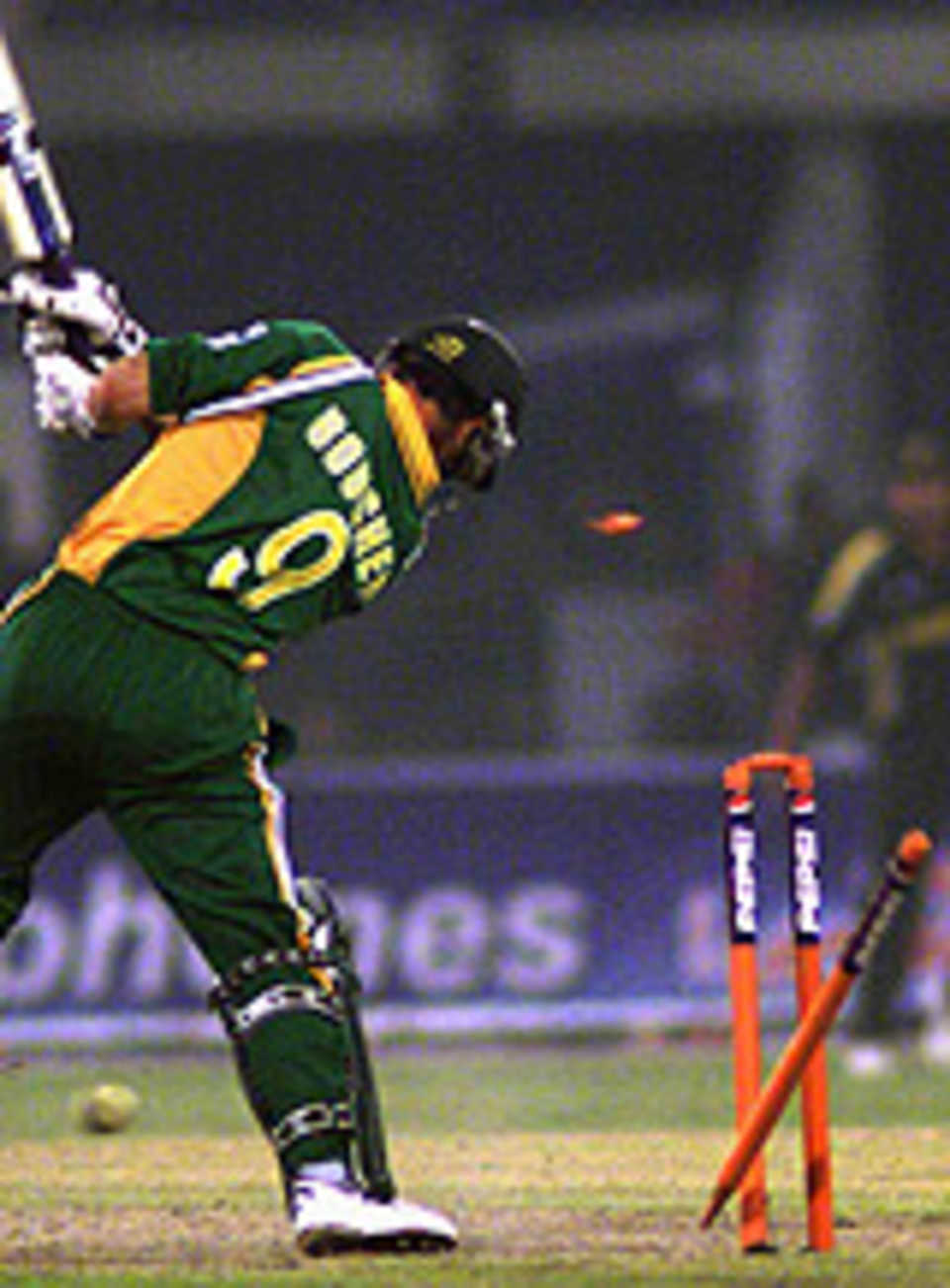 Mark Boucher has his leg stump disturbed, Lahore, Ist ODI, Pakistan v South Africa, 3 October 2003