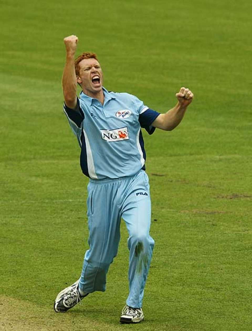 SYDNEY - DECEMBER 1: Dominic Thornely of the Blues celebrates the wicket of Brad Hodge during the ING Cup match between the New South Wales Blues and Victorian Bushrangers at the Sydney Cricket Ground in Sydney, Australia on December 1, 2002