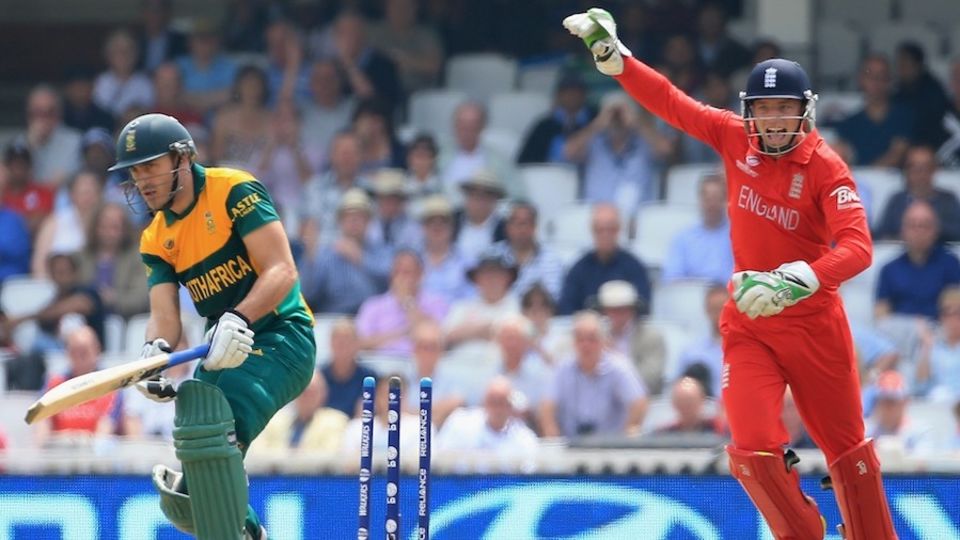 Jos Buttler celebrates taking the catch of Faf du Plessis, England v South Africa, 1st semi-final, Champions Trophy, The Oval, June 19, 2013