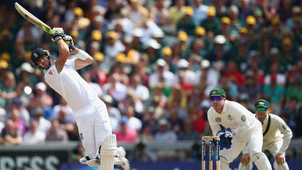 Kevin Pietersen lofts one over midwicket for six, England v Australia, 3rd Investec Test, Old Trafford, 3rd day, August 3, 2013
