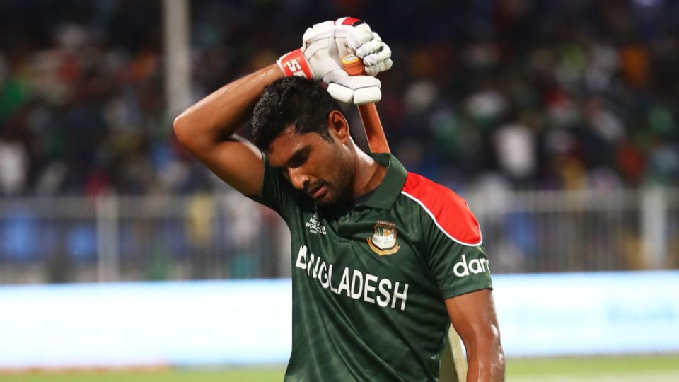 Mahmudullah wears a dejected look after Bangladesh's loss, Bangladesh vs West Indies, T20 World Cup, Group 1, Sharjah, October 29, 2021