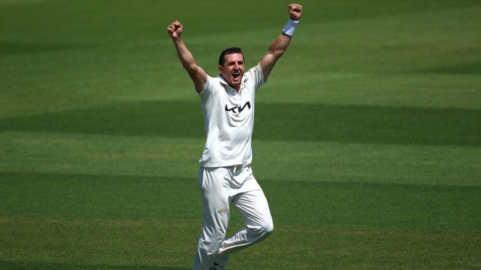 Dan Worrall celebrates a wicket, LV= Insurance County Championship, Division 1, Surrey vs Essex, The Kia Oval, July 19, 2022