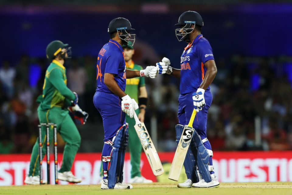 Sanju Samson and Shardul Thakur put up an attacking partnership, India vs South Africa, 1st ODI, Lucknow, October 6, 2022
