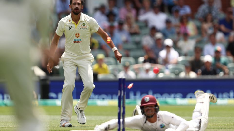 Mitchell Starc's direct hit found Tagenarine Chanderpaul short, Australia vs West Indies, 2nd Test, Adelaide, 3rd day, December 10, 2022
