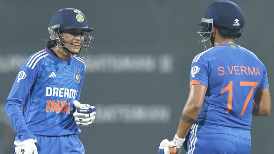 Smriti Mandhana and Shafali Verma put on India's biggest opening stand against Australia in T20Is
