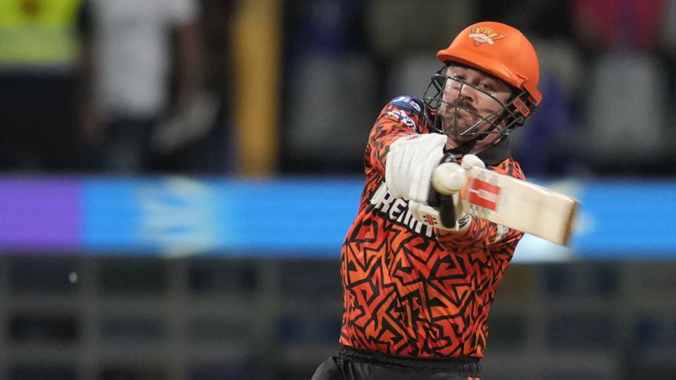 Travis Head led the way for SRH in the powerplay, Mumbai Indians vs Sunrisers Hyderabad, IPL 2024, Mumbai, May 6, 2024