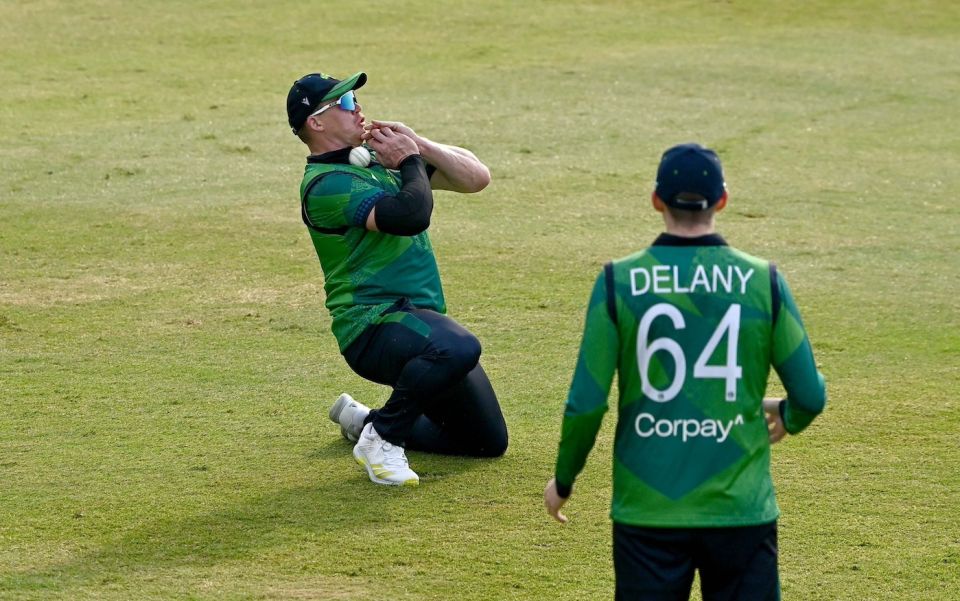 Graham Hume drops a catch, Ireland vs Pakistan, 2nd T20I, Dublin, May 12, 2024