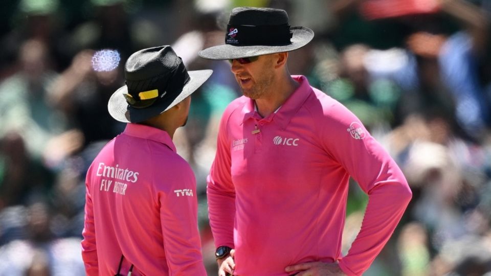 Umpires Allahuddien Paleker and Michael Gough discuss before calling a dead ball, USA vs Pakistan, T20 World Cup, Dallas, June 6, 2024