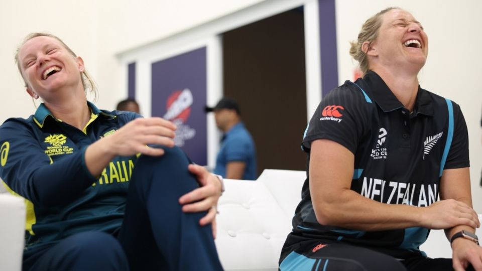 Alyssa Healy and Sophie Devine can't stop laughing, Women's T20 World Cup, Dubai, October 2, 2024