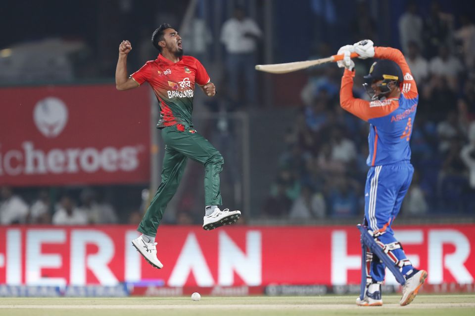 Tanzim Hasan Sakib had Abhishek Sharma chop on, India vs Bangladesh, 2nd T20I, Delhi, October 9, 2024