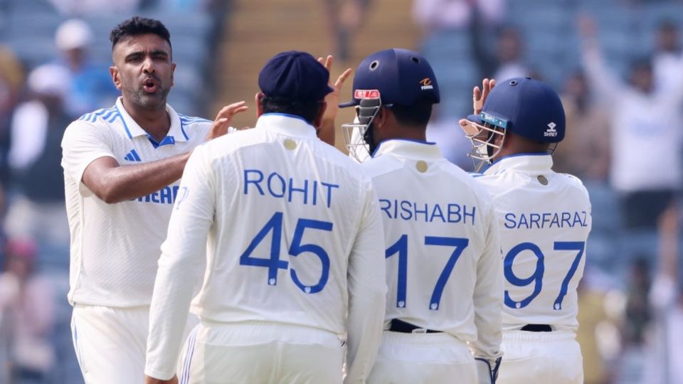 R Ashwin didn't take much time to get among the wickets, India vs New Zealand, 2nd Test, Pune, October 24, 2024