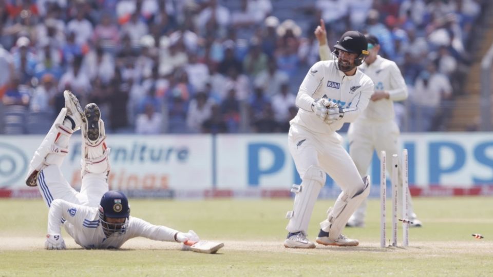 Rishabh Pant, attempting a non-existent single, was run out, India vs New Zealand, 2nd Test, Pune, 3rd day, October 26, 2024