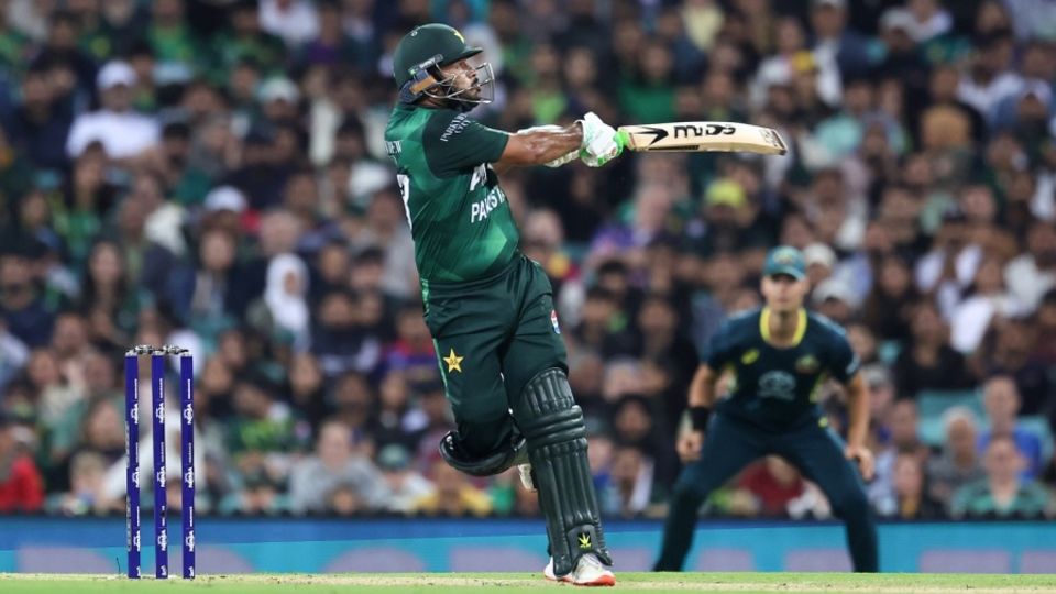 Usman Khan battled with a crucial half-century, Australia vs Pakistan, 2nd T20I, Sydney, November 16, 2024