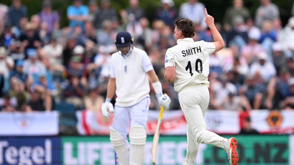 Nathan Smith celebrates Joe Root's chop-on, New Zealand vs England, 1st Men's Test, Day 2, Christchurch, November 29, 2024