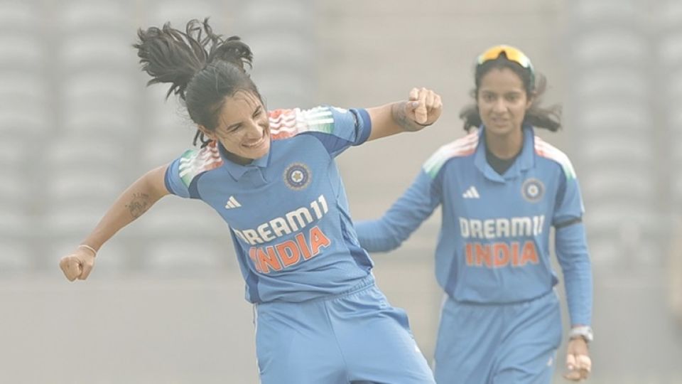 Renuka Singh took two wickets in the first over, India vs West Indies, 3rd ODI, Vadodara, December 27, 2024