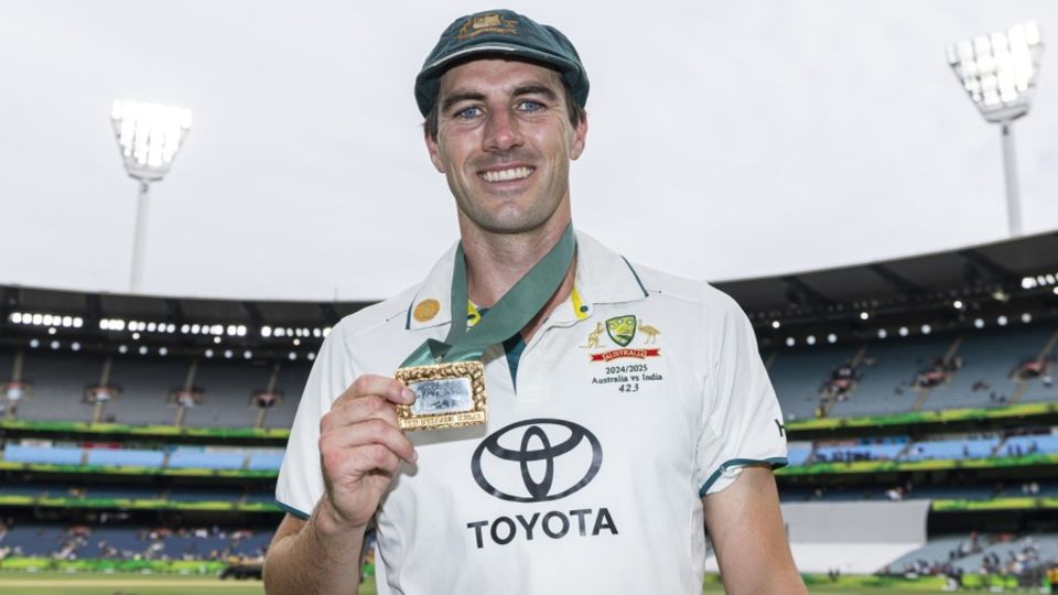 Pat Cummins was awarded the Mullagh Medal after being named Player of the Match , Australia vs India, 4th Test, Melbourne, 5th day, December 30, 2024