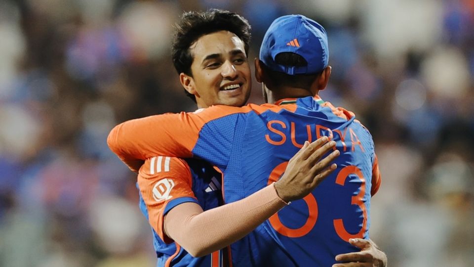 Abhishek Sharma celebrates with Suryakumar Yadav, India vs England, 5th T20I, Wankhede Stadium, Mumbai, February 2, 2025