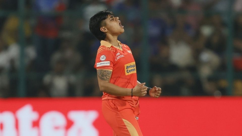 Kashvee Gautam lets out a roar, Royal Challengers Bengaluru vs Gujarat Giants, WPL 2025, Bengaluru, February 27, 2025