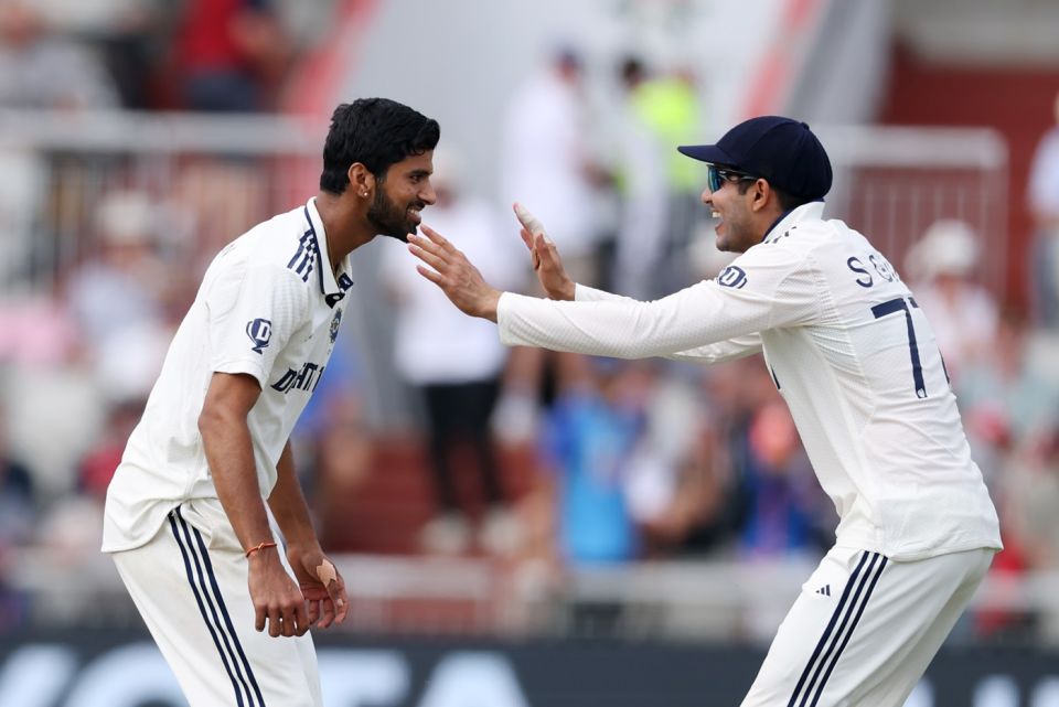 Washington Sundar celebrates with Shubman Gill, England vs India, 4th Test, 3rd Day, Manchester, July 25, 2025 