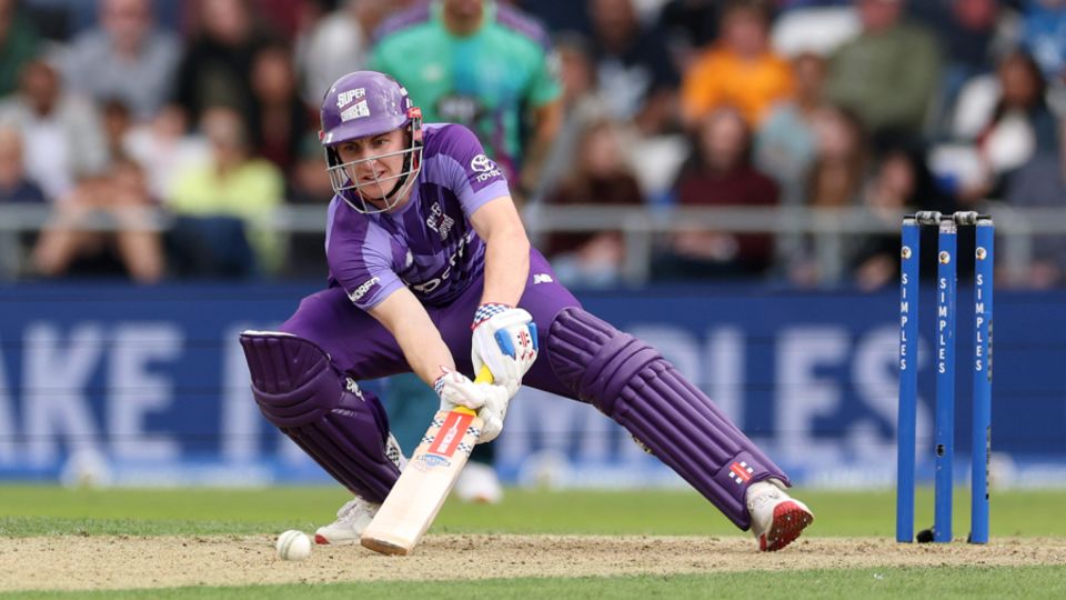 Harry Brook tumbles across to scoop, Northern Superchargers vs Oval Invincibles, Headingley, The Hundred Men's Competition, August 23, 2025