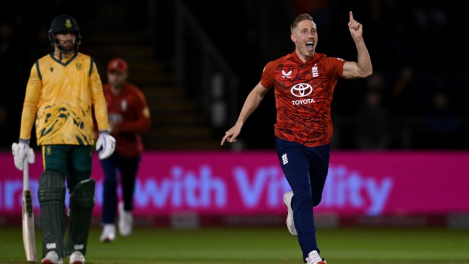 Luke Wood claimed Ryan Rickelton for a first-ball duck, England vs South Africa, 1st Men's T20I, Cardiff, September 10, 2025