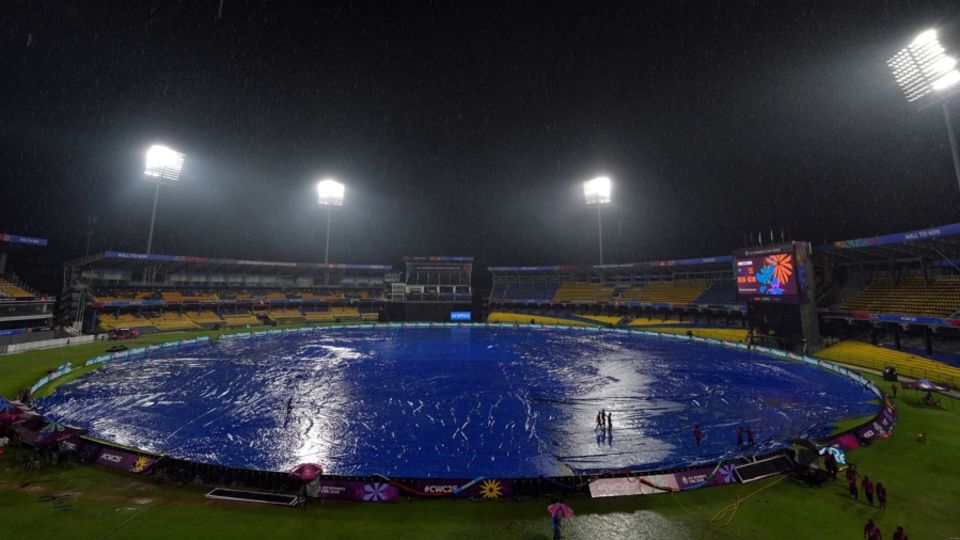 The R Premadasa Stadium is fully covered for rain, New Zealand vs Sri Lanka, Women's ODI World Cup, Colombo, October 14, 2025