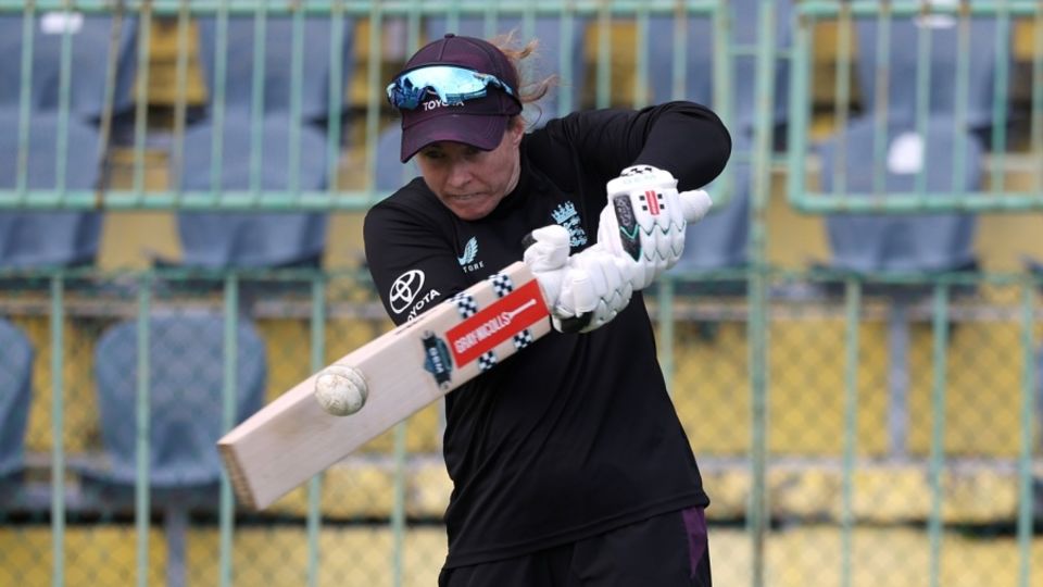 Tammy Beaumont gets into the groove, England vs Pakistan, Women's World Cup, Colombo, October 15, 2025