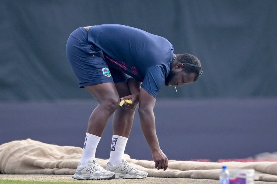 Daren Sammy inspects the Dhaka pitch, Mirpur, October 20, 2025