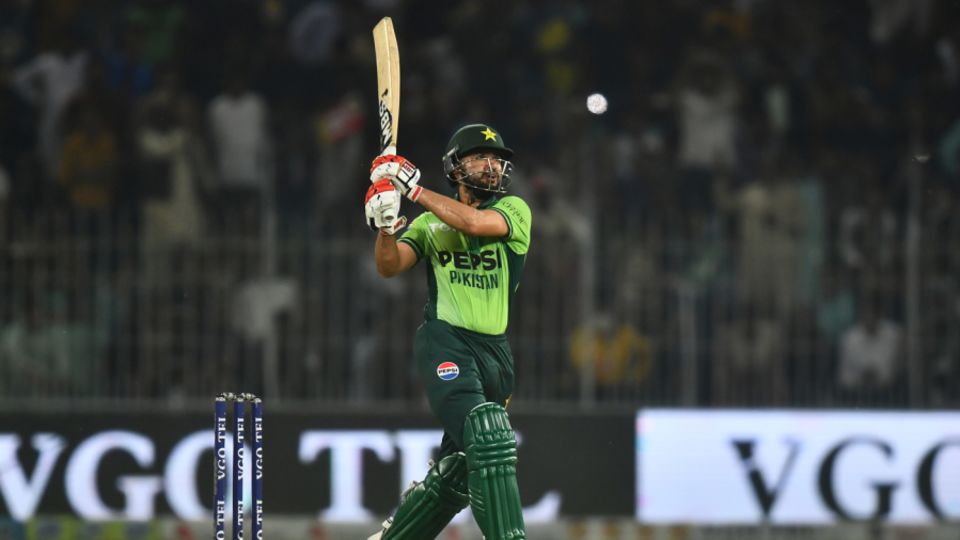 Mohammad Nawaz added plenty of runs at the death, Pakistan vs South Africa, 2nd ODI, Rawalpindi, November 6, 2025