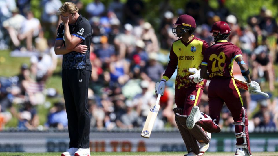 Kyle Jamieson buries his head in his hands, New Zealand vs West Indies, 3rd T20I, Nelson, November 9, 2025