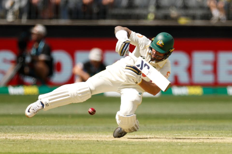 Jake Weatherald was blown off his feet by Jofra Archer to fall for a duck, Australia vs England, 1st Test, The Ashes, Perth Stadium, November 21, 2025