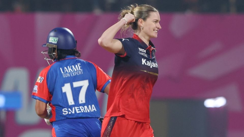 Lauren Bell got the better of Shafali Verma at the death, Delhi Capitals vs Royal Challengers Bengaluru, WPL, DY Patil Stadium, January 17, 2026