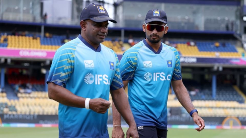 Sanath Jayasuriya and Dasun Shanaka chat before the game, Sri Lanka vs Zimbabwe, Men's T20 World Cup, Colombo (RPS), February 19, 2026