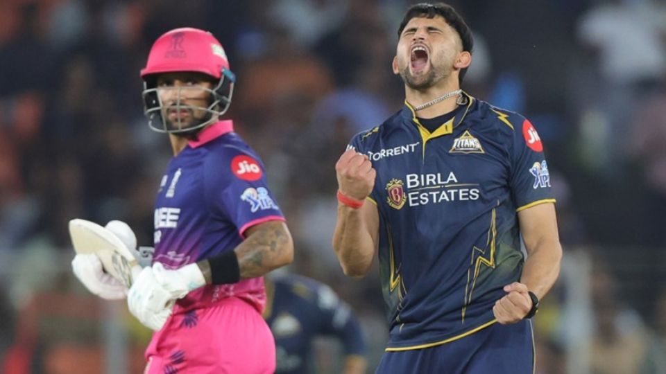 Ashok Sharma celebrates as Dhruv Jurel looks on, Gujarat Titans vs Rajasthan Royals, IPL, Ahmedabad, April 4, 2026