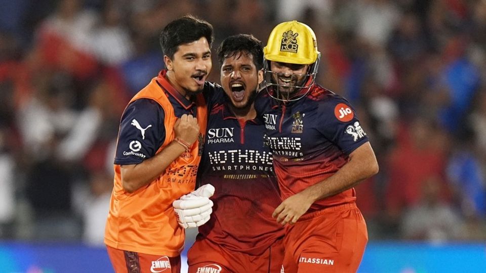 Bhuvneshwar Kumar and Rasikh Salam celebrate after Royal Challengers Bengaluru won a last-ball thriller, Royal Challengers Bengaluru vs Mumbai Indians, IPL 2026, Raipur, May 10, 2026