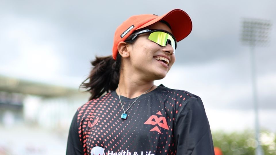 Fatima Sana appears relaxed during a warm-up session, Southern Brave vs Birmingham Phoenix, Women's Hundred, Southampton, July 30, 2026

