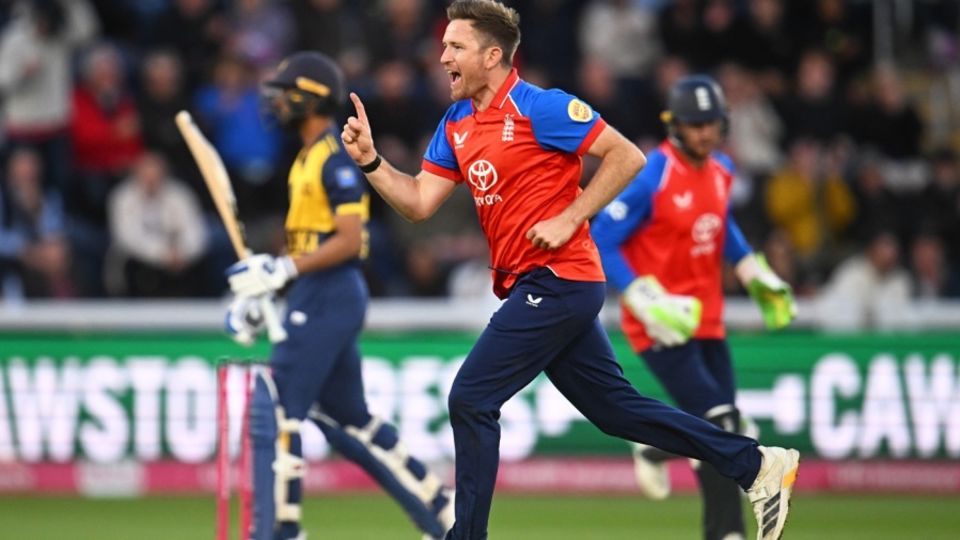Liam Dawson took two in two balls, England vs Sri Lanka, 2nd T20I, Cardiff, September 17, 2026