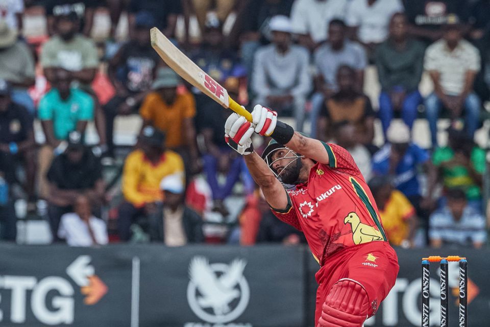 In-form Afghanistan heavy favourites in tri-series final against Zimbabwe