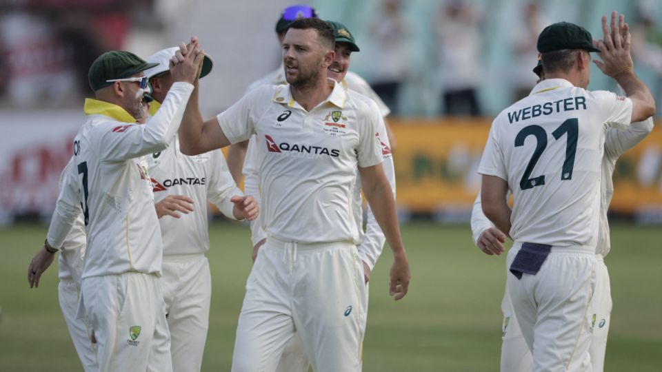 Josh Hazlewood hung the ball wide to dismiss Ryan Rickelton, South Africa vs Australia, 1st Test, Day 2, Durban, October 10, 2026