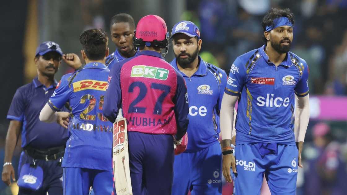 RR beat MI, RR won by 6 wickets (with 27 balls remaining)