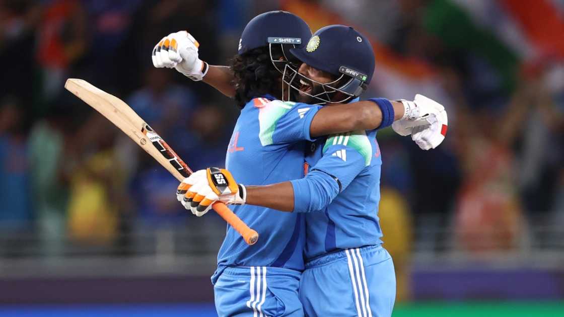 India beat Australia, India won by 4 wickets (with 11 balls remaining)