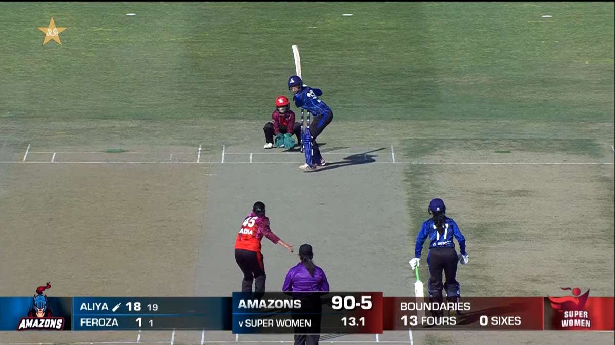 Kumar Sangakkara watches as MS Dhoni and Yuvraj Singh join in an embrace  mid-pitch | ESPNcricinfo.com