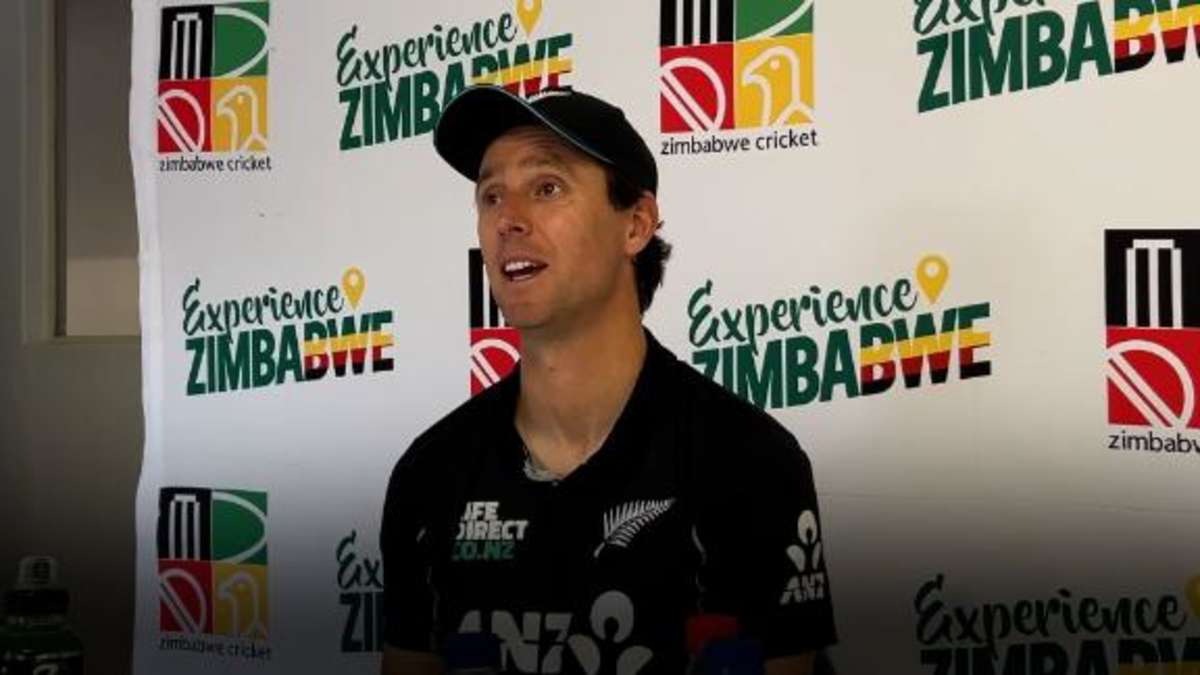 Matt Henry: 'Tried take an element of risk at the death'