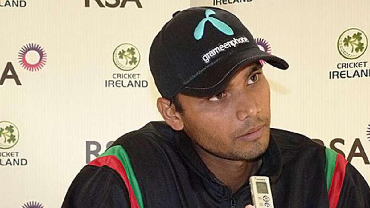 Mortaza, Siddons contrasting in tour assessment