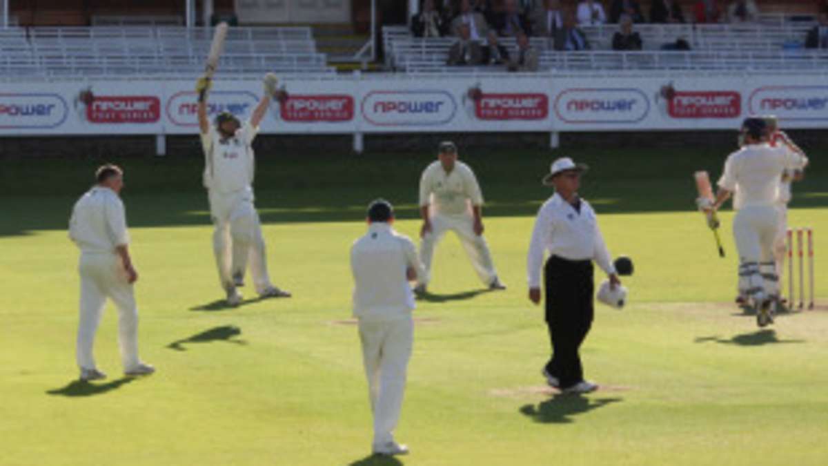 Flintoff erases 34 years of hurt 